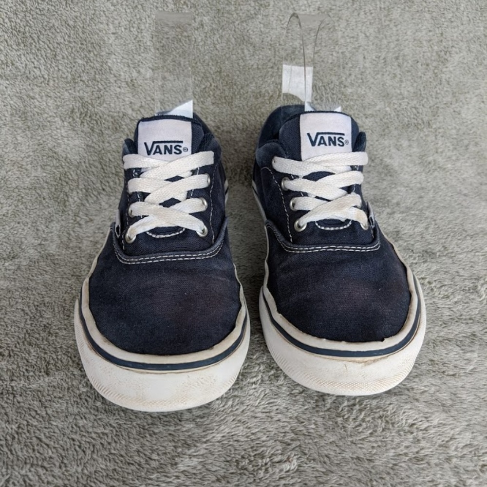 Classic Low Top Vans Youth Size 2Y - Picture 2 of 7
